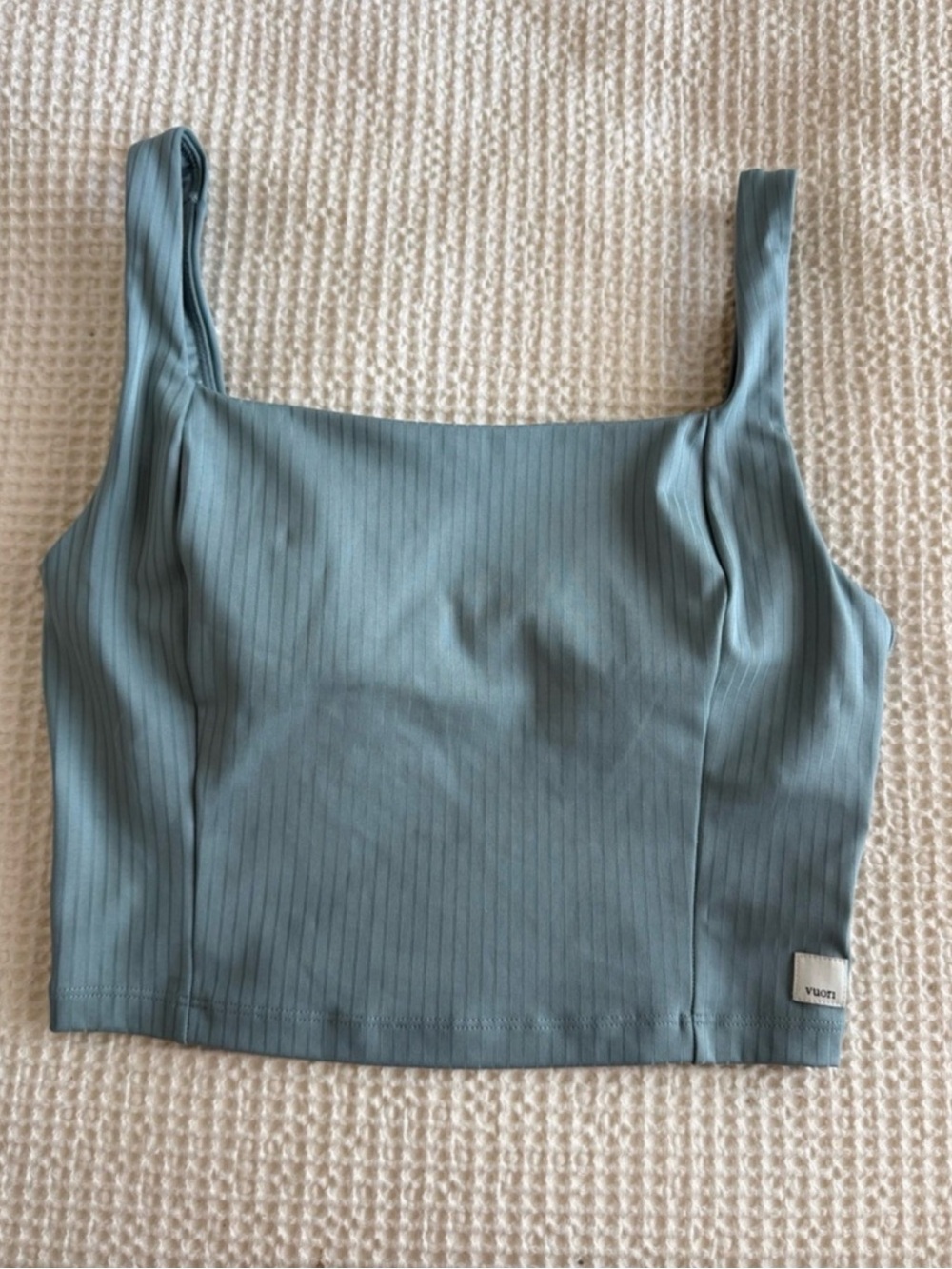 Vuori Inversion Ribbed Leggings (XS) and Tank (S) Set — Mist - Picture 4 of 9